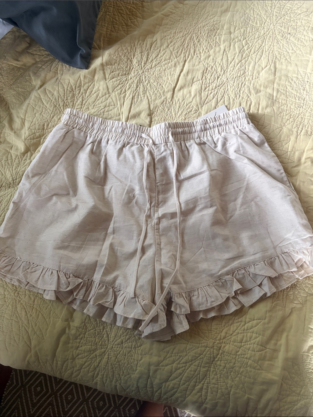 Ruffled Hem Lightweight Shorts
